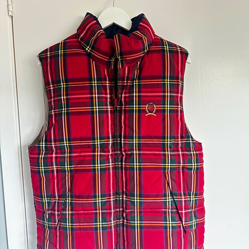 TOMMY HILFIGER PLAID REVERSE VEST RARE